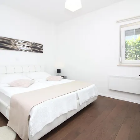 Seccareccia * أوباتيا